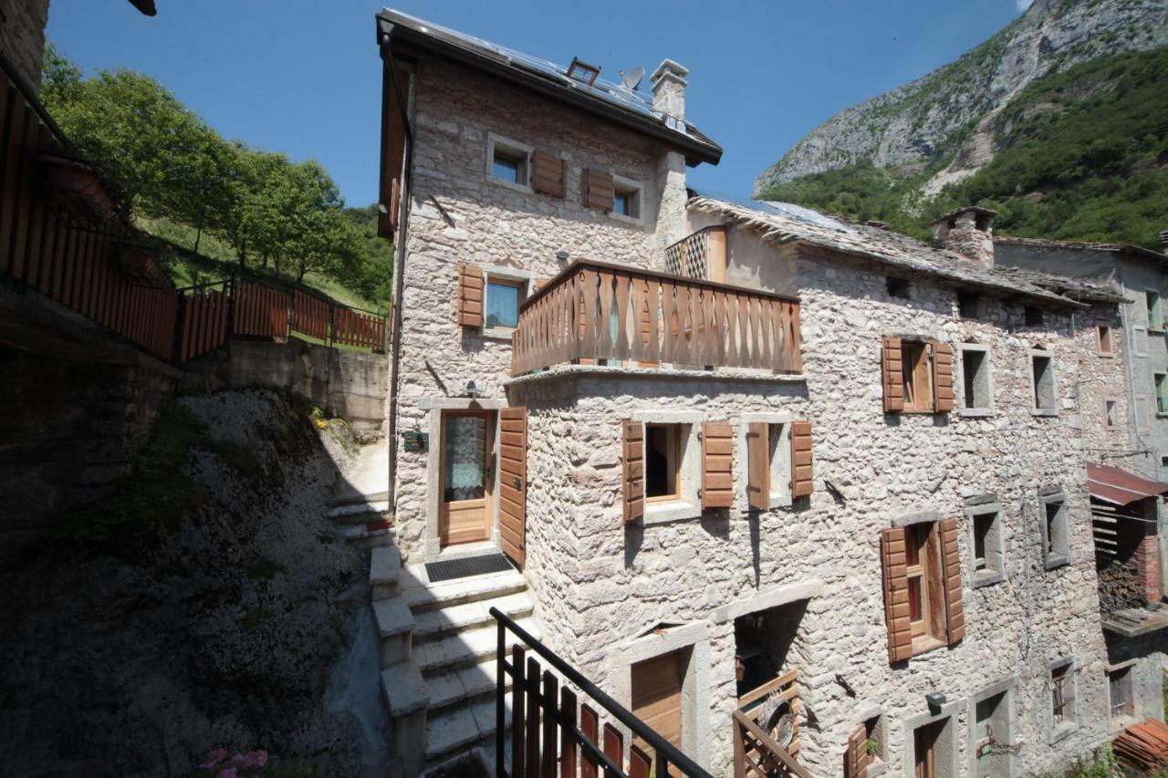 Albergo Diffuso Valcellina E Val Vajont In Casso ภายนอก รูปภาพ