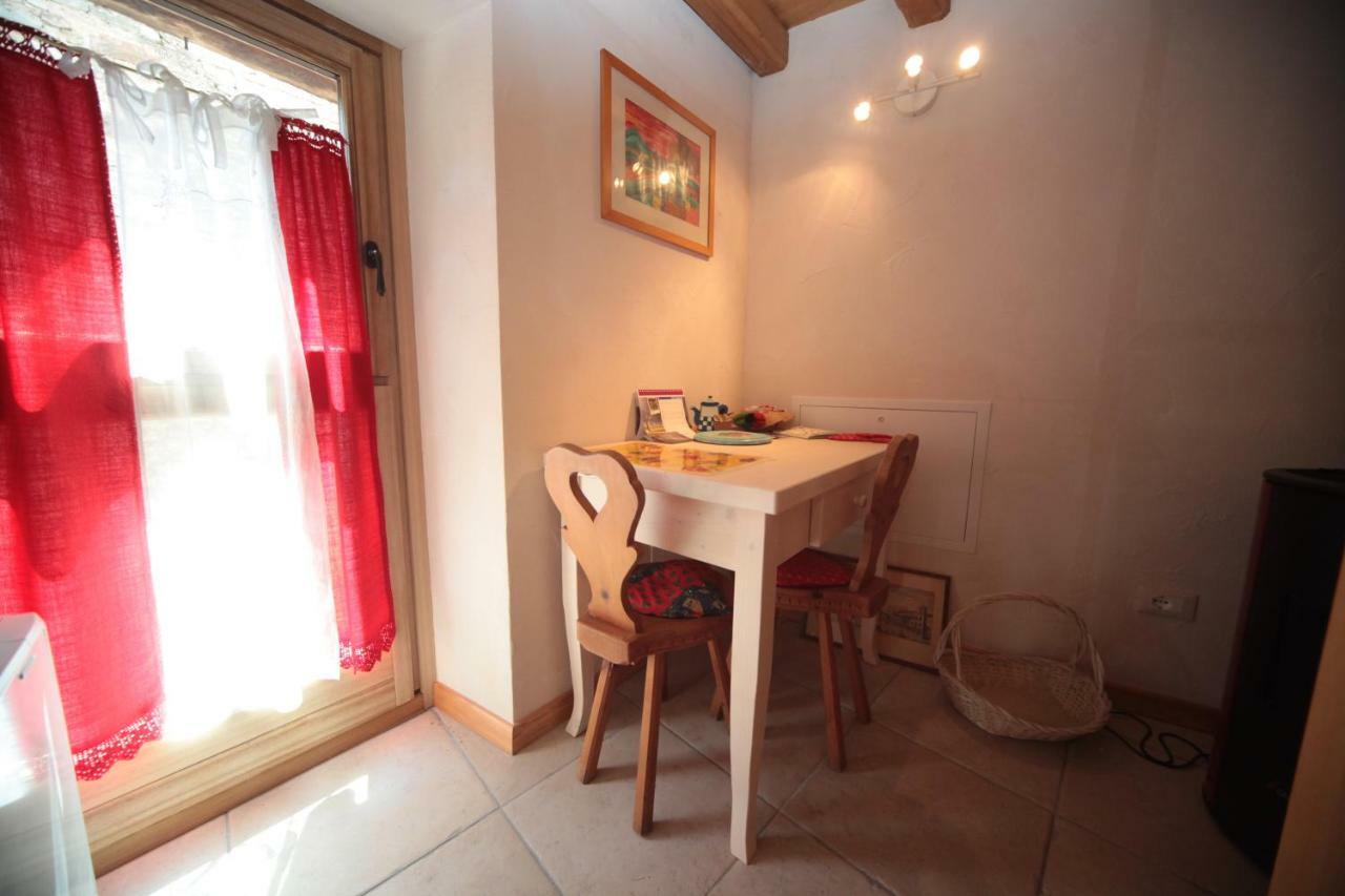 Albergo Diffuso Valcellina E Val Vajont In Casso ภายนอก รูปภาพ