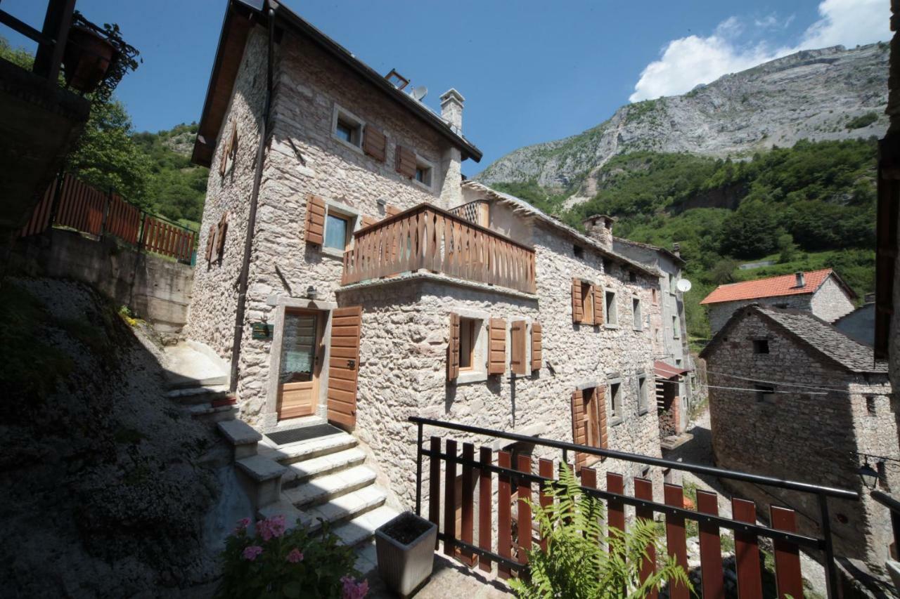 Albergo Diffuso Valcellina E Val Vajont In Casso ภายนอก รูปภาพ
